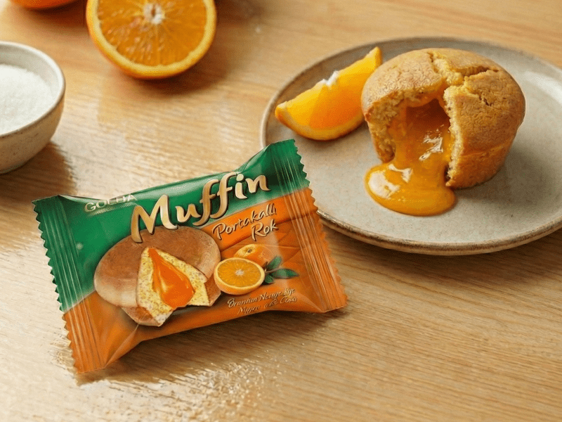 Golda Muffin Cake Orange Sauce